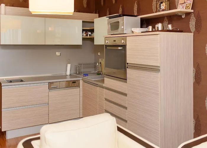 Seaview Bg Front Апартамент