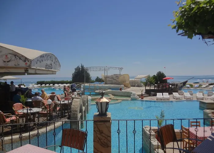 Апартамент Seaview Bg Front *