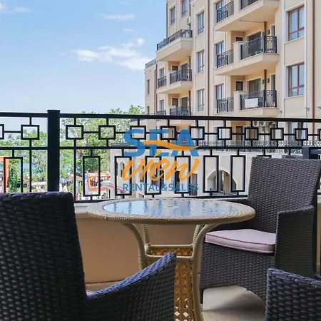 Sea View Front * Golden Sands