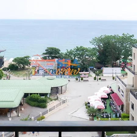 Sea View Front Golden Sands