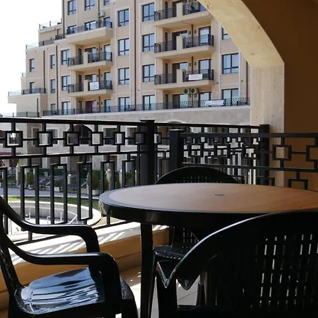 דירה Seaview Bg Front *