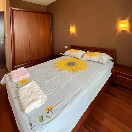 Sea View Front Apartment Golden Sands