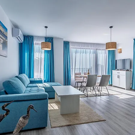 Seaview Bg Front Апартаменти *