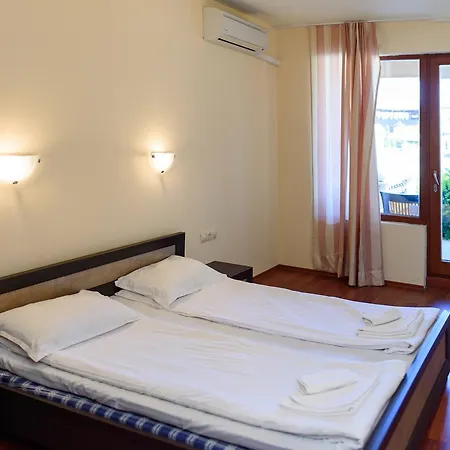 Sea View Front *