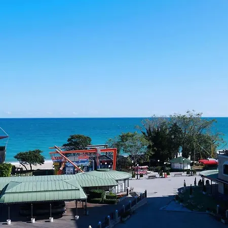 Sea View Front Apartment *
